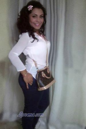 158172 - Linda Age: 36 - Colombia