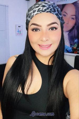 201729 - Sandra Age: 35 - Colombia