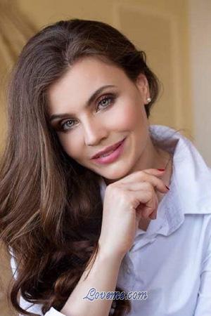205187 - Natalia Age: 47 - Ukraine