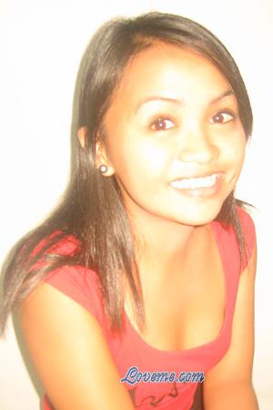 Philippines women