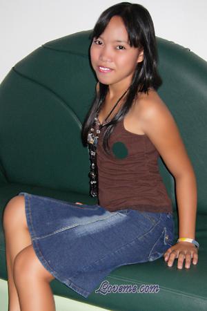 Philippines women