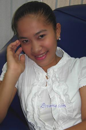 Philippines women