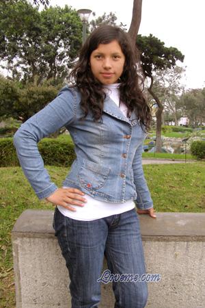 Peru women