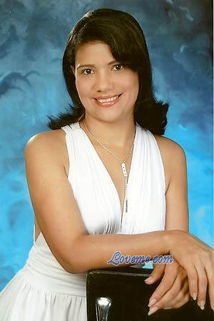 104891 - Farizada Isabel Age: 45 - Colombia