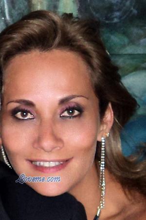 134761 - Alessandra Age: 52 - Colombia