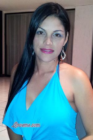 139151 - Maritza Age: 40 - Costa Rica