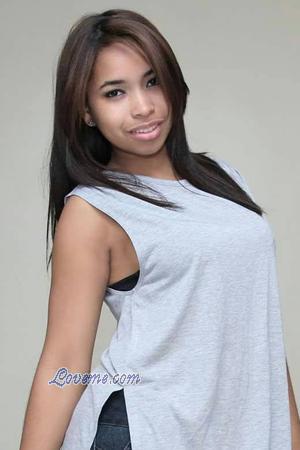 148264 - Yamilca Age: 29 - Dominican Republic