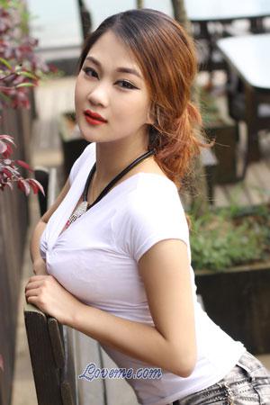 Yanhui, 180760, Changsha, China, Asian women, Age: 27, Camping, music