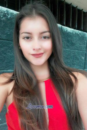 182968 - Kezia Age: 25 - Costa Rica
