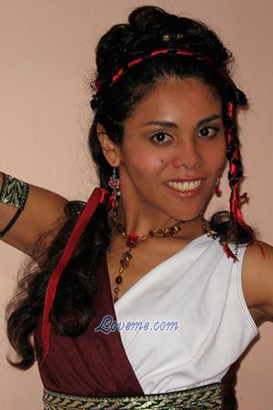 194378 - Melanie Age: 38 - Peru