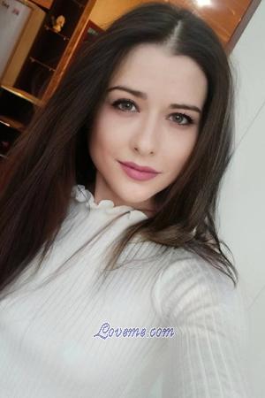 195102 - Anastasia Age: 24 - Ukraine