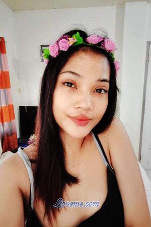 195462 - Natasha Nicole Age: 20 - Philippines