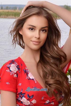 196737 - Anna Age: 19 - Ukraine