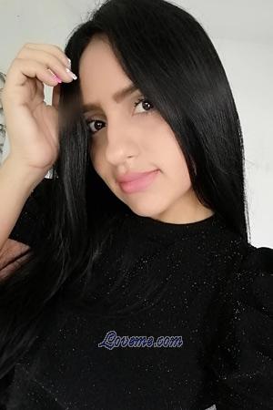 198158 - Joselin Age: 34 - Colombia