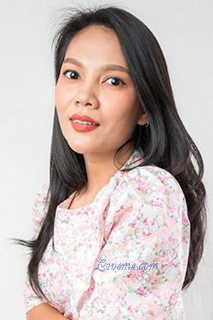 216571 - Wanichaya (Bowie) Age: 30 - Thailand