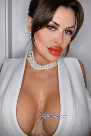 220662 - Diana Age: 37 - Germany
