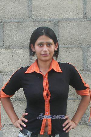 81584 - Belkis Age: 28 - Nicaragua