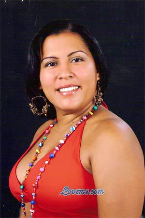 82505 - Sugey Age: 36 - Colombia