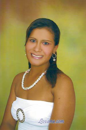 88939 - Jennifer Age: 29 - Colombia