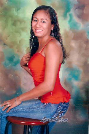 93476 - Meredith Age: 42 - Colombia