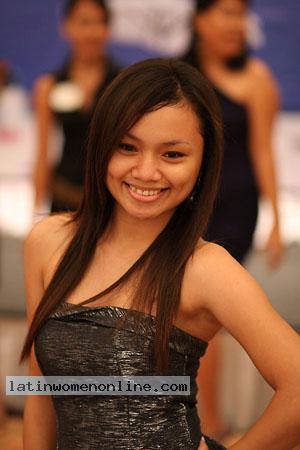 women-of-philippines-088