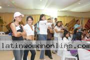 Philippines-women-3594