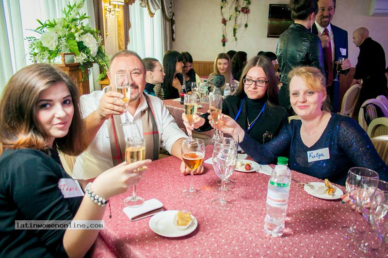 lugansk-women-10